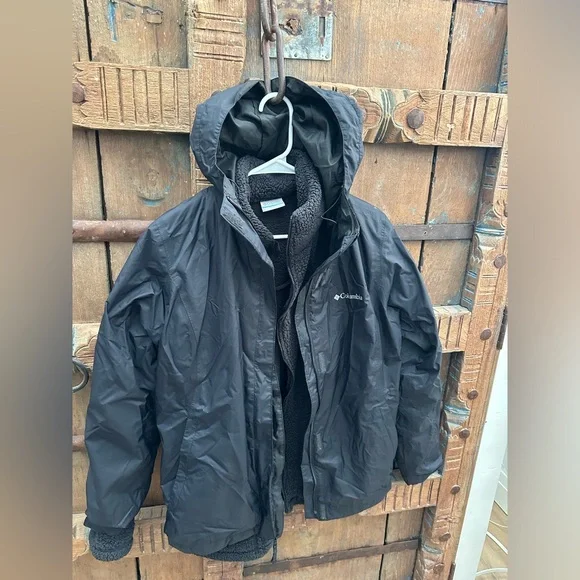 Columbia jacket - Picture 2 of 3